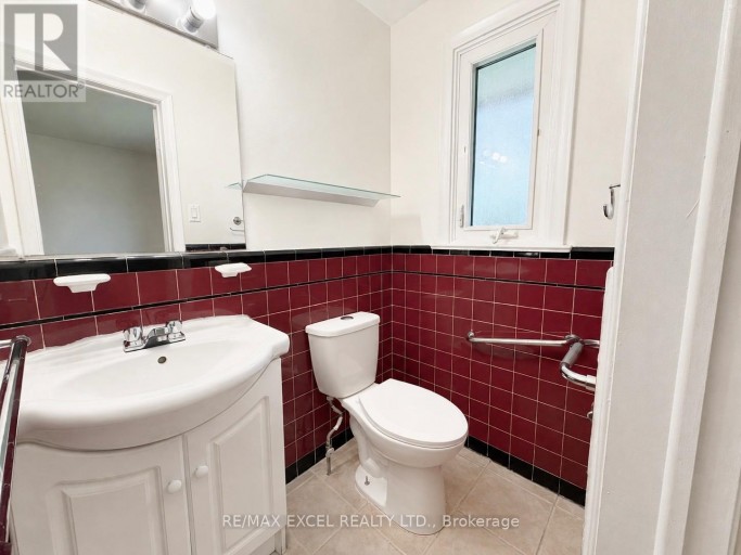 MAIN - 39 COMMONS DRIVE, Toronto (Tam O'Shanter-Sullivan), Ontario, M1T1E3