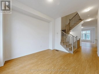 28 MILLMAN LANE Richmond Hill Ontario photo 9