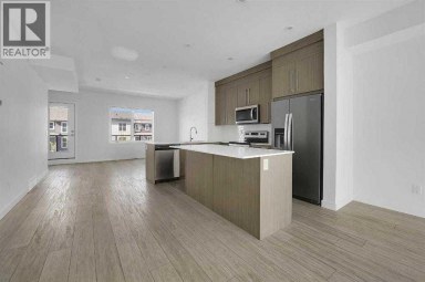 693 Savanna Boulevard NE Calgary Alberta photo 9