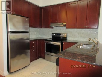TH#111 - 220 FORUM DRIVE Mississauga (Hurontario) Ontario photo 6