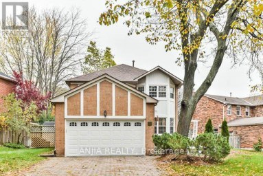 11 BERKELEY COURT Markham (Unionville) Ontario photo 1