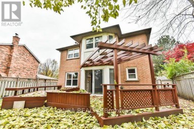 11 BERKELEY COURT Markham (Unionville) Ontario photo 20