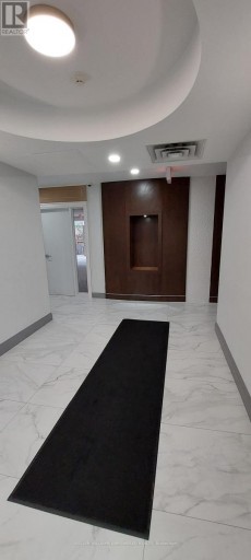 915 - 650 LAWRENCE AVENUE W, Toronto (Englemount-Lawrence), Ontario, M6A3E8