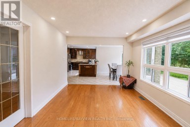 129 MCCLELLAN WAY Aurora (Aurora Highlands) Ontario photo 12