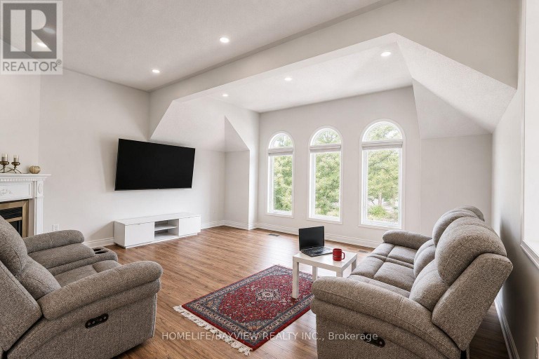 129 MCCLELLAN WAY, Aurora (Aurora Highlands), Ontario, L4G6M4