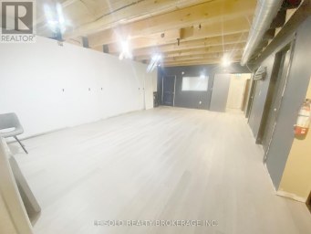 UNIT 4 - F - 117 RINGWOOD DRIVE Whitchurch-Stouffville (Stouffville) Ontario photo 1