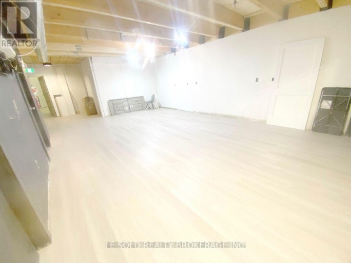 UNIT 4 - F - 117 RINGWOOD DRIVE, Whitchurch-Stouffville (Stouffville), Ontario, L4A8C1