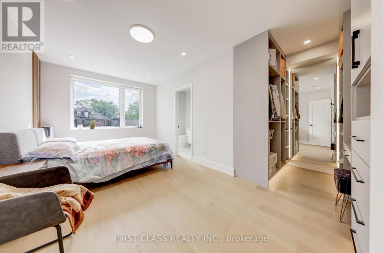 MAIN - 431 ROXTON ROAD, Toronto (Palmerston-Little Italy), Ontario, M6G3R5