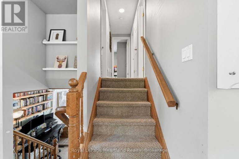 54 COLEMAN STREET, Huron East (Seaforth), Ontario, N0M1L0
