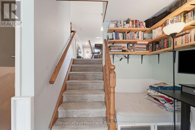 54 COLEMAN STREET, Huron East (Seaforth), Ontario, N0M1L0