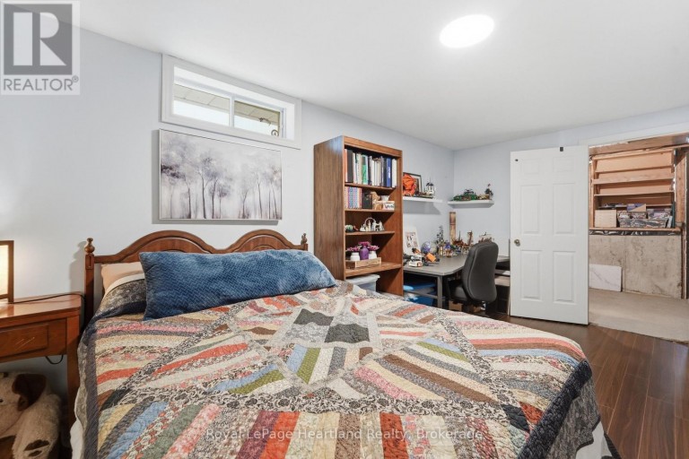 54 COLEMAN STREET, Huron East (Seaforth), Ontario, N0M1L0