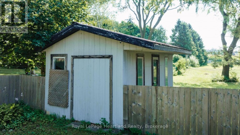 54 COLEMAN STREET, Huron East (Seaforth), Ontario, N0M1L0