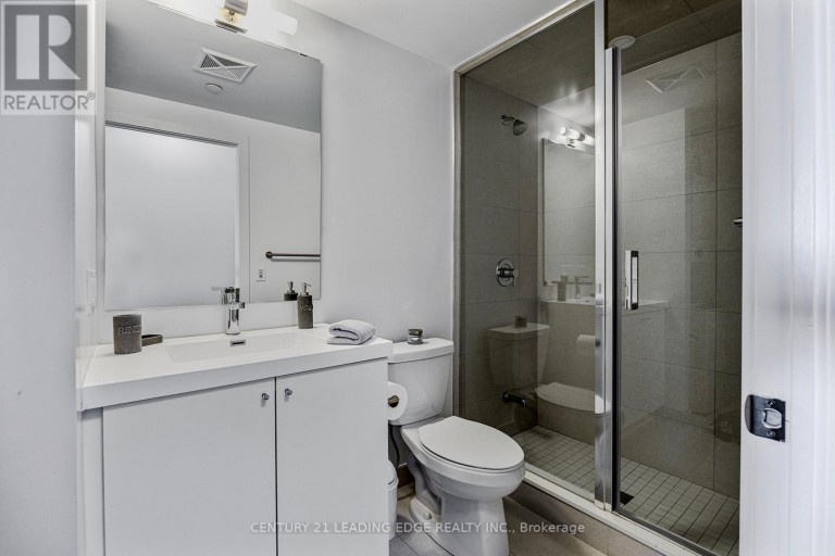 819 - 2550 SIMCOE STREET N, Oshawa (Windfields), Ontario, L1L0R5