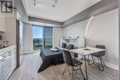819 - 2550 SIMCOE STREET N Oshawa (Windfields) Ontario photo 4