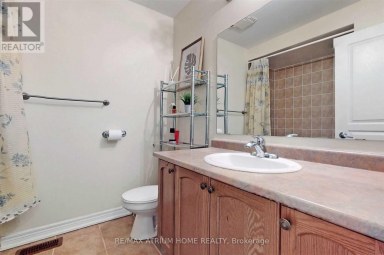41 THISTLE AVENUE Richmond Hill (Jefferson) Ontario photo 12