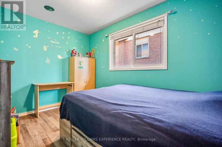 321 PARK STREET, Orillia, Ontario, L3V7R6