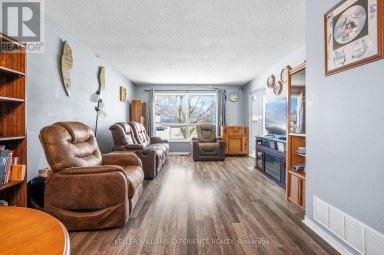 321 PARK STREET Orillia Ontario photo 4
