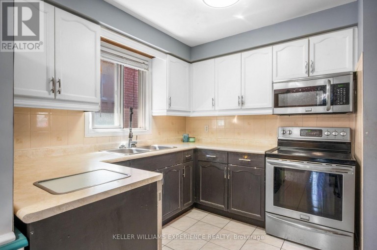 321 PARK STREET, Orillia, Ontario, L3V7R6