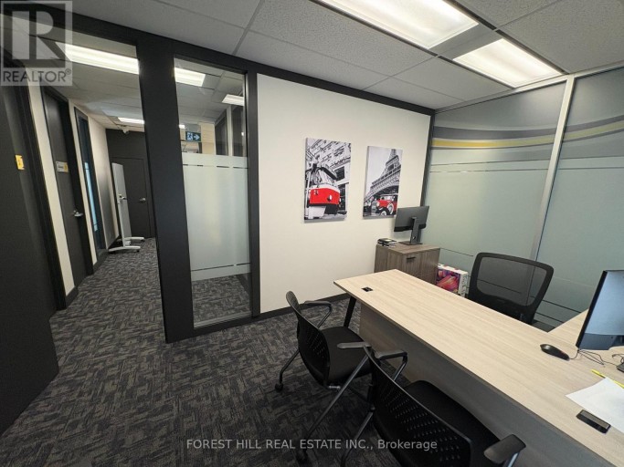 200 SUITE 1-4 - 350 BURNHAMTHORPE ROAD W, Mississauga (City Centre), Ontario, L5B3J1