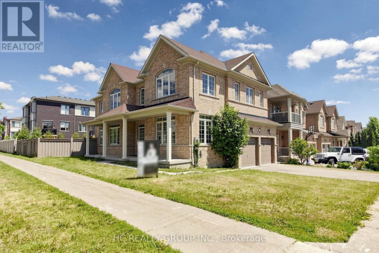 2 APPLE GROVE COURT, Vaughan (Patterson), Ontario, L6A4C2