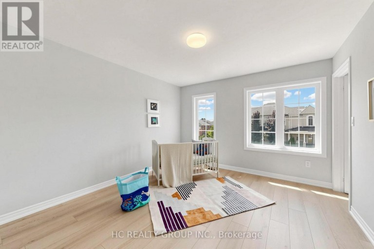 2 APPLE GROVE COURT, Vaughan (Patterson), Ontario, L6A4C2