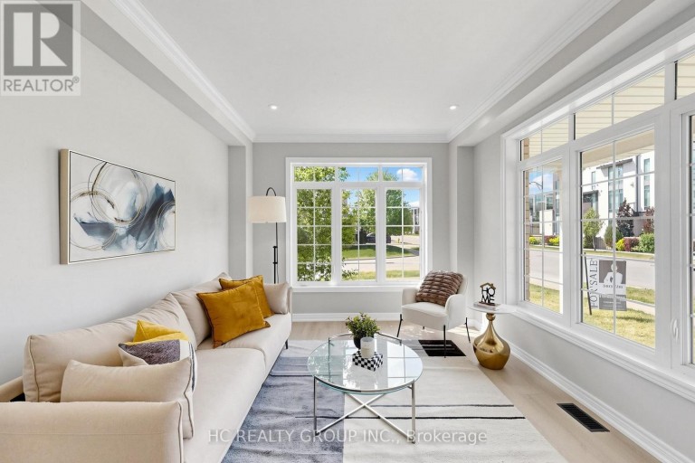 2 APPLE GROVE COURT, Vaughan (Patterson), Ontario, L6A4C2