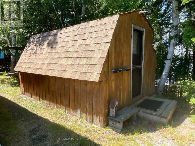 216 LONE TREE ROAD, Parry Sound Remote Area (Hardy), Ontario, P0H1S0