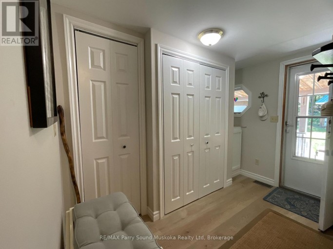 216 LONE TREE ROAD, Parry Sound Remote Area (Hardy), Ontario, P0H1S0