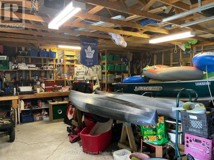 216 LONE TREE ROAD, Parry Sound Remote Area (Hardy), Ontario, P0H1S0