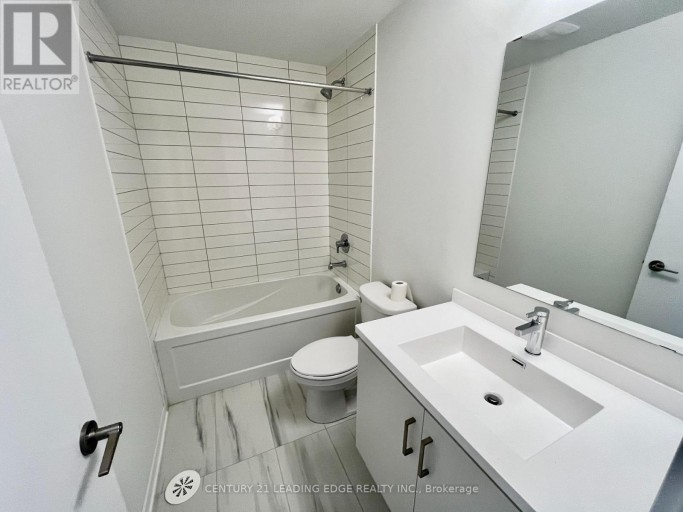 137 - 11 ALMOND BLOSSOM MEWS, Vaughan (Vaughan Corporate Centre), Ontario, L4K5Z8