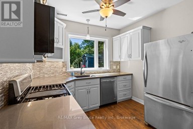 441 FRANK STREET South Bruce Peninsula Ontario photo 4