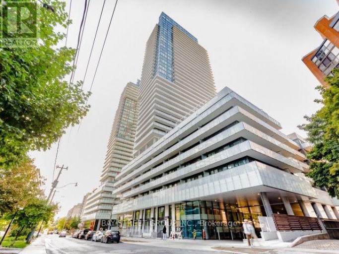 320 - 161 ROEHAMPTON AVENUE, Toronto (Mount Pleasant West), Ontario, M4P0C8