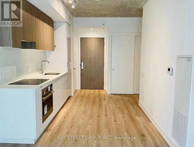320 - 161 ROEHAMPTON AVENUE, Toronto (Mount Pleasant West), Ontario, M4P0C8