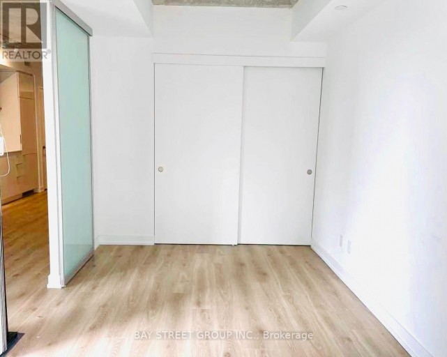 320 - 161 ROEHAMPTON AVENUE, Toronto (Mount Pleasant West), Ontario, M4P0C8