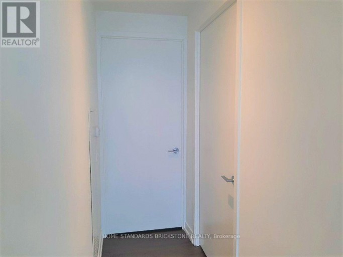 4802 - 5 BUTTERMILL AVENUE, Vaughan (Vaughan Corporate Centre), Ontario, L4K0J5