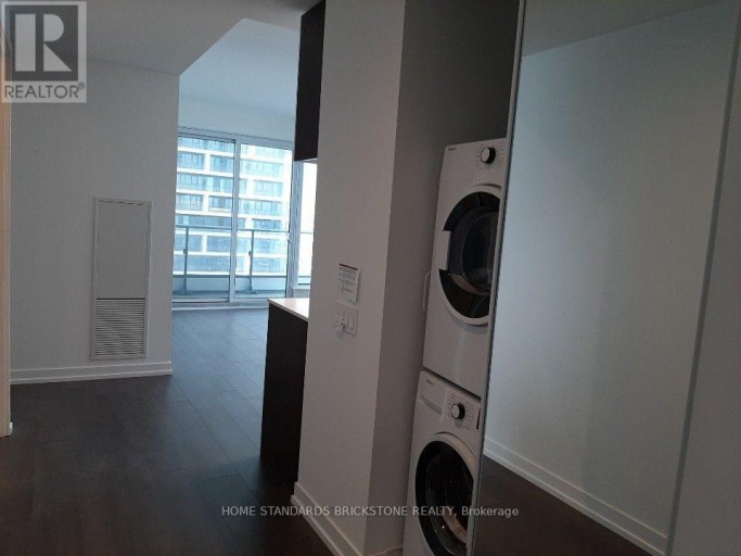 4802 - 5 BUTTERMILL AVENUE, Vaughan (Vaughan Corporate Centre), Ontario, L4K0J5