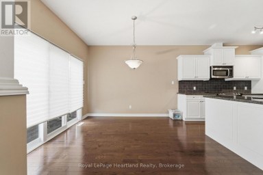 18 - 518 BLUE JAY DRIVE London North (North B) Ontario photo 13