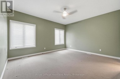 18 - 518 BLUE JAY DRIVE London North (North B) Ontario photo 20