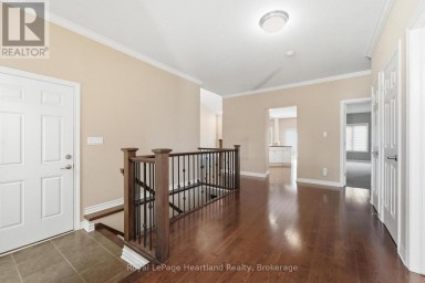 18 - 518 BLUE JAY DRIVE London North (North B) Ontario photo 26