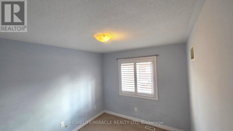 12 PEARMAN CRESCENT, Brampton (Brampton West), Ontario, L7A4V8
