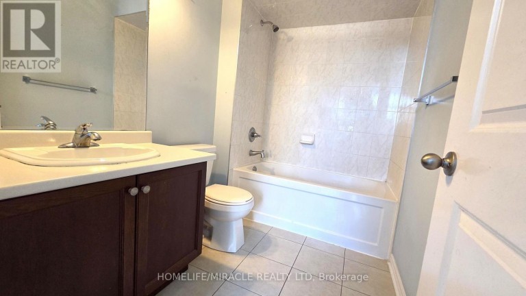 12 PEARMAN CRESCENT, Brampton (Brampton West), Ontario, L7A4V8