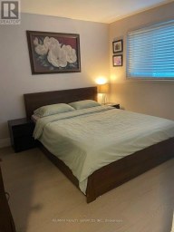 34 WATSON CRESCENT Brampton (Brampton East) Ontario photo 4