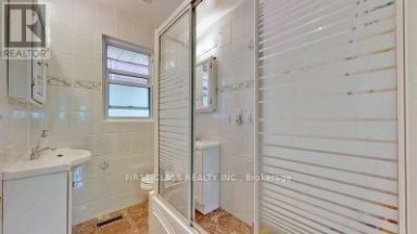 369 PALISER CRESCENT S Richmond Hill (Harding) Ontario photo 9