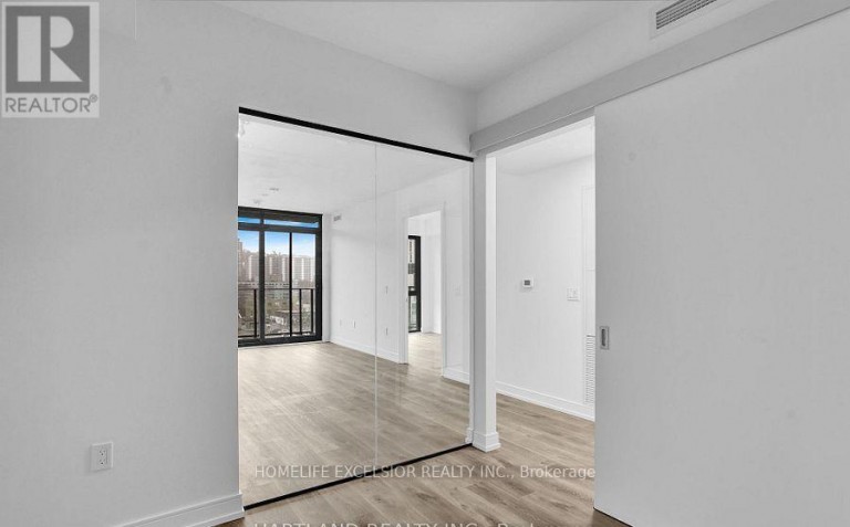 806 - 1 JARVIS STREET, Hamilton (Beasley), Ontario, L8R3J2