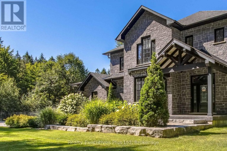 27 KINGFISHER CRESCENT, Tiny, Ontario, L0L2J0