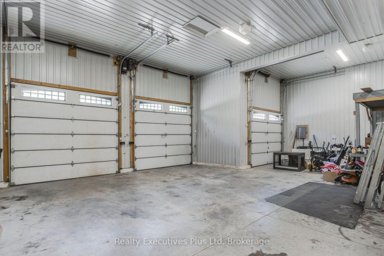 27 KINGFISHER CRESCENT, Tiny, Ontario, L0L2J0