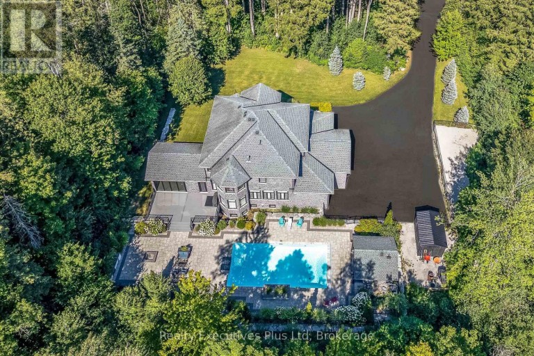 27 KINGFISHER CRESCENT, Tiny, Ontario, L0L2J0