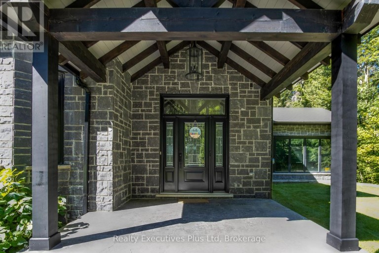 27 KINGFISHER CRESCENT, Tiny, Ontario, L0L2J0