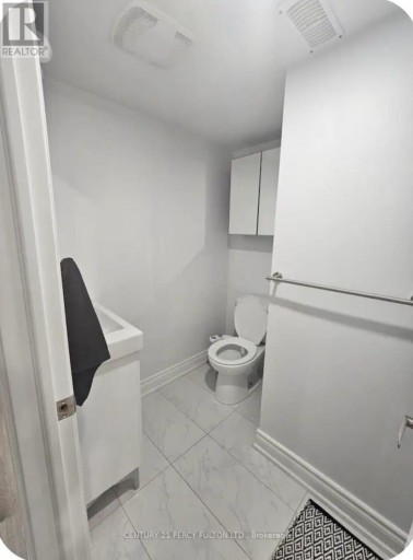 2 - 54 BAYCLIFFE DRIVE, Whitby (Williamsburg), Ontario, L1P0B2