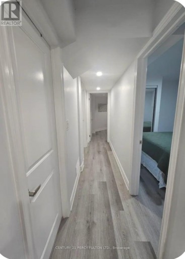 2 - 54 BAYCLIFFE DRIVE, Whitby (Williamsburg), Ontario, L1P0B2